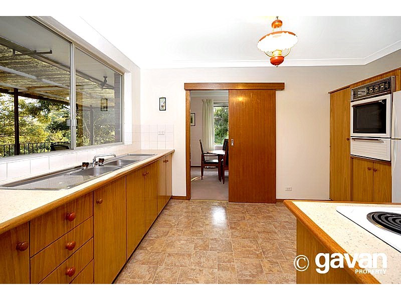 21 Boyd Ave, Lugarno NSW 2210