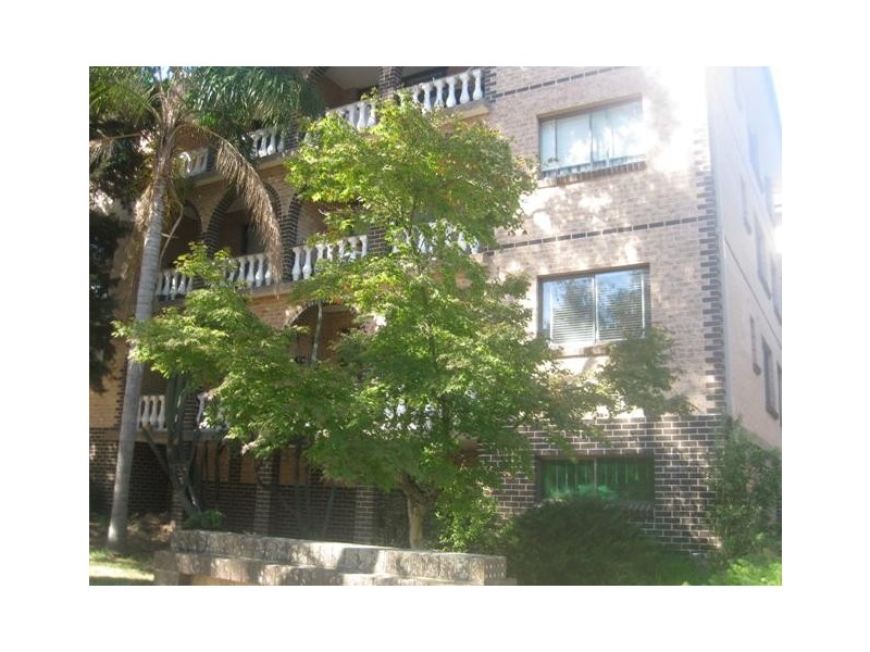 8/3 Station Street, Mortdale NSW 2223