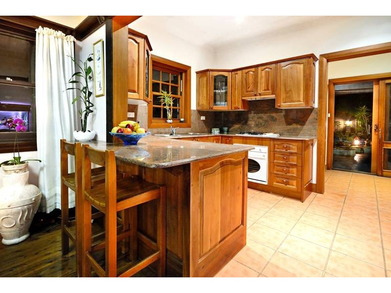 172 West Street, Hurstville NSW 2220