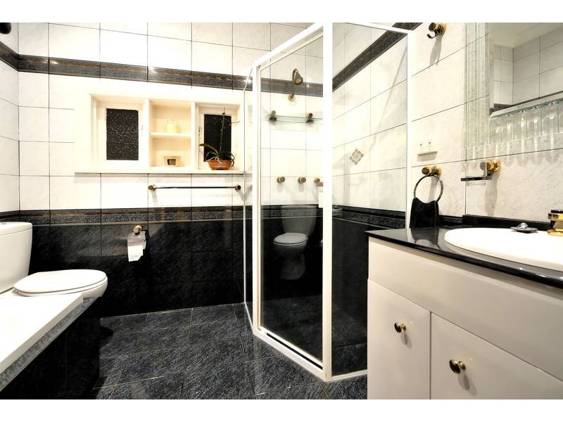 172 West Street, Hurstville NSW 2220