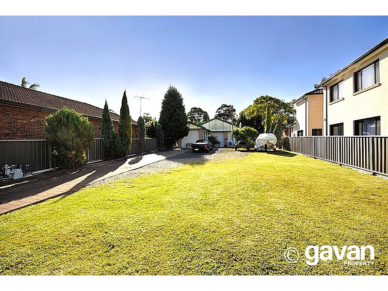 12 Blackshaw Avenue, Mortdale NSW 2223