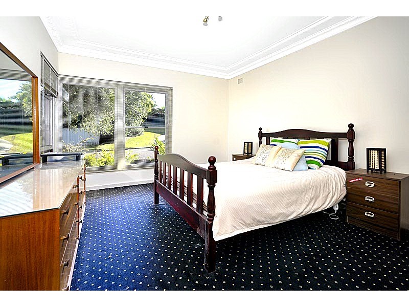 1 Centre Street, Blakehurst NSW 2221