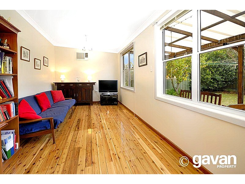 11 Boatwright Ave, Lugarno NSW 2210