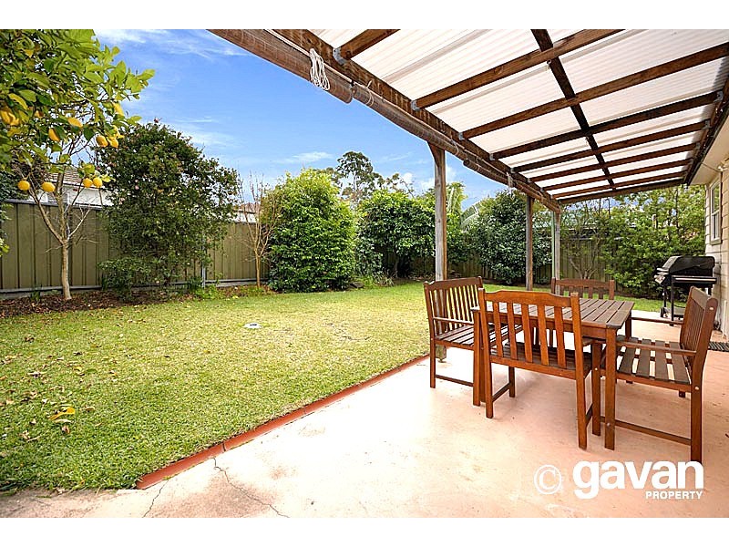 11 Boatwright Ave, Lugarno NSW 2210