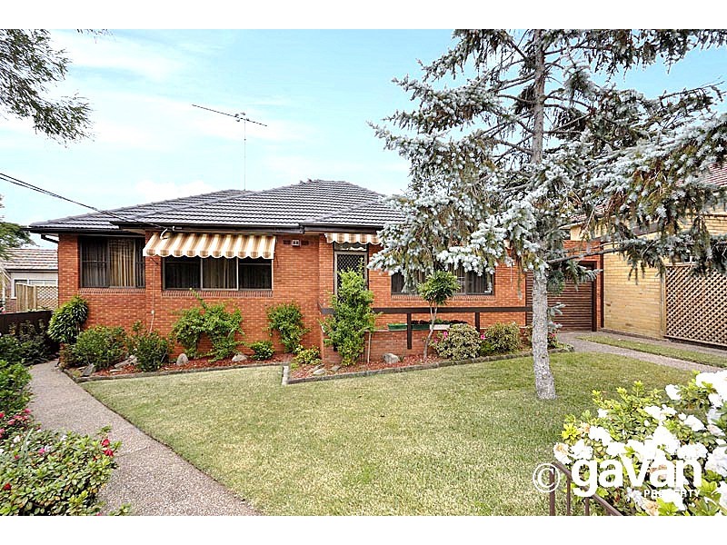 2 Carinya Place, Carss Park NSW 2221