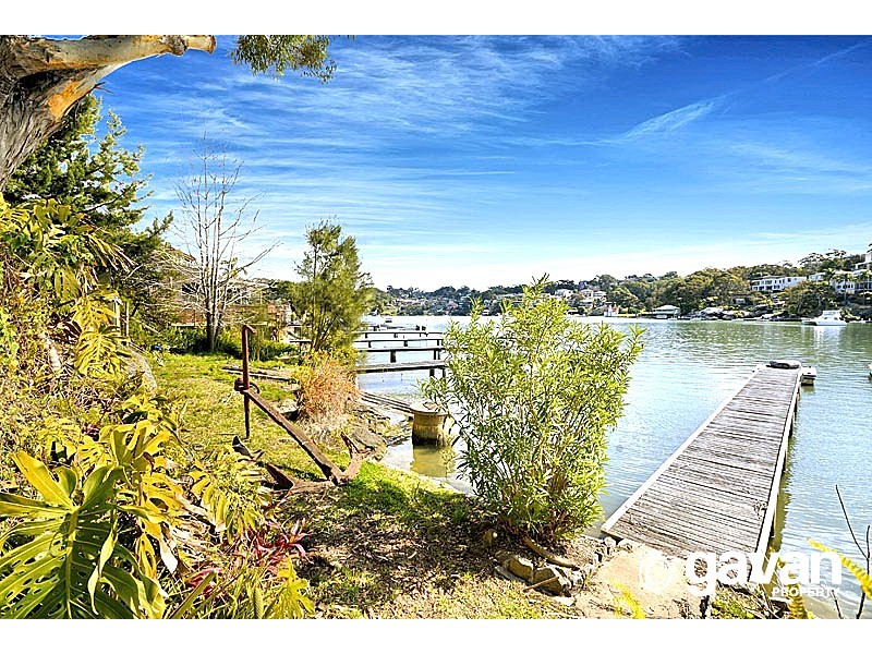 125 Queens Rd, Connells Point NSW 2221