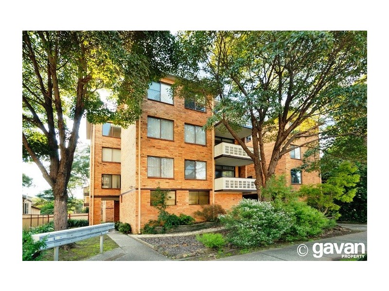 8/20 Martin Place, Mortdale NSW 2223