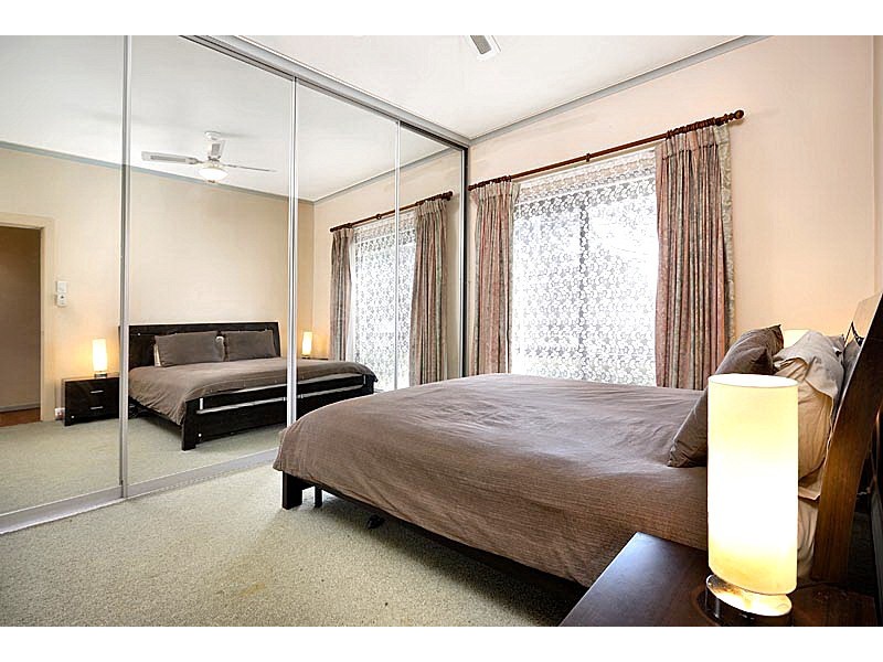 4 Ogilvy Street, Peakhurst NSW 2210