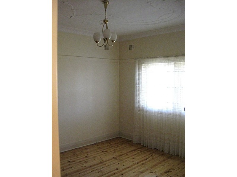 22 Waitara Parade, Hurstville Grove NSW 2220