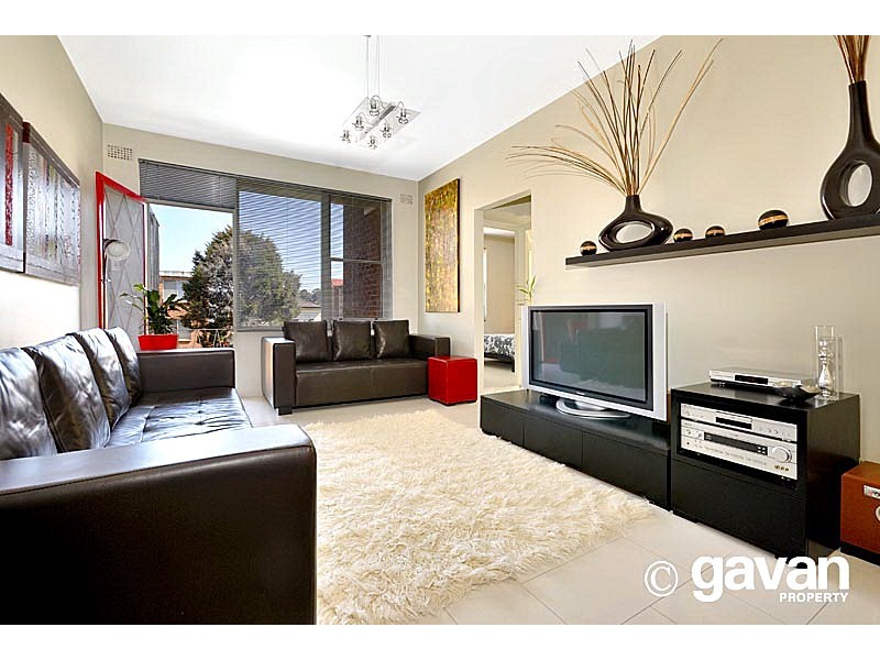 6/13 St Georges Pde, Hurstville NSW 2220