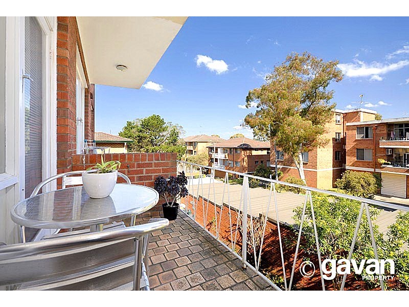 6/13 St Georges Pde, Hurstville NSW 2220