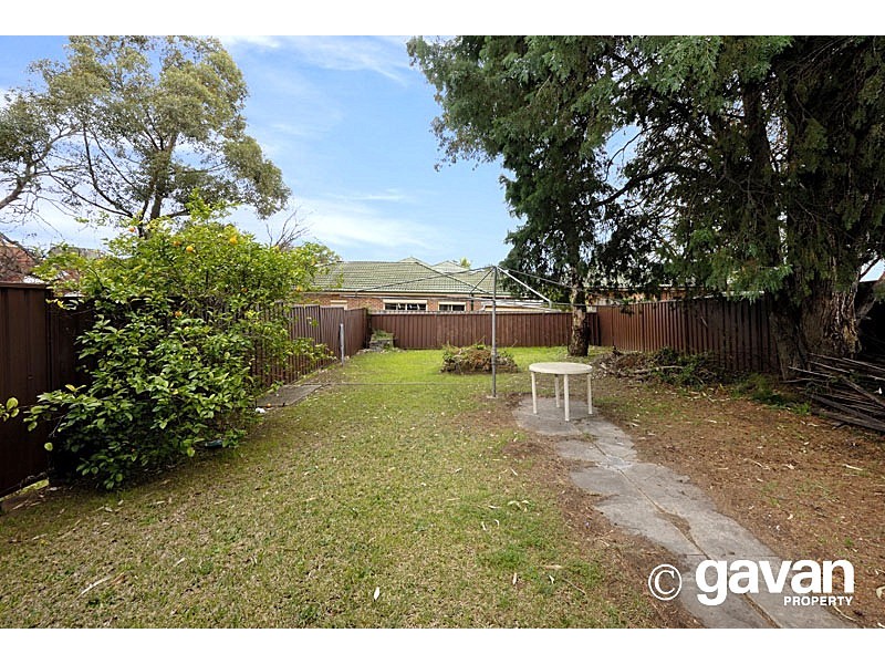 13 Bassett Street, Hurstville NSW 2220