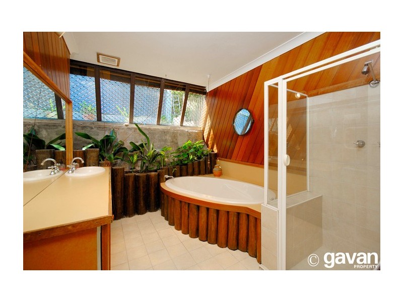 18 Kims Avenue, Lugarno NSW 2210