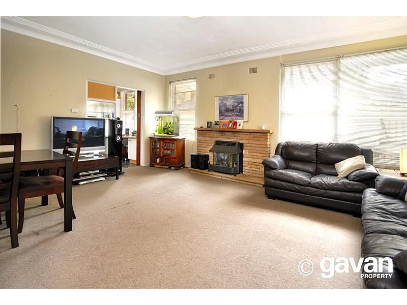 142 Kyle Parade, Kyle Bay NSW 2221