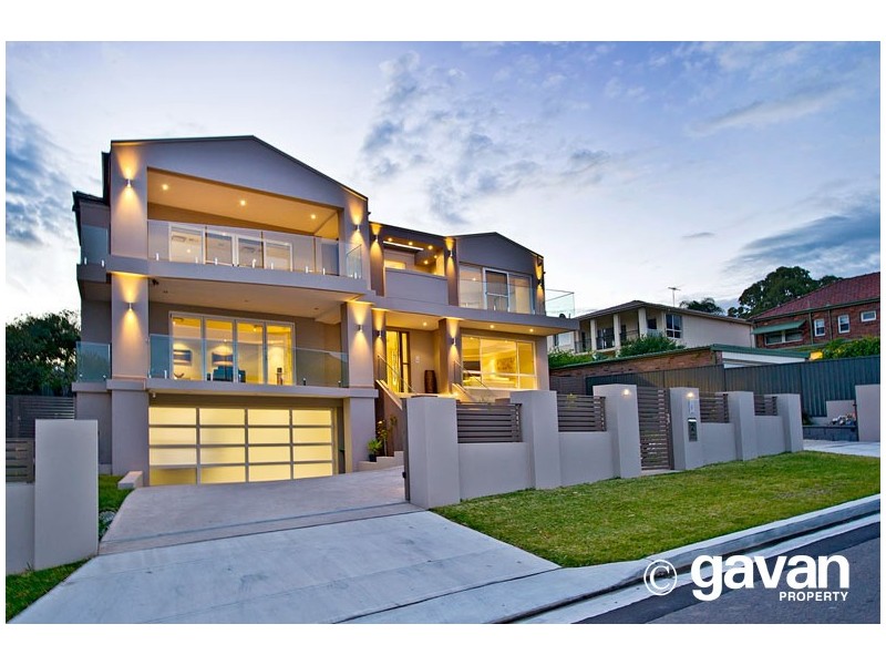 2 Marie Dodd Crescent, Blakehurst NSW 2221