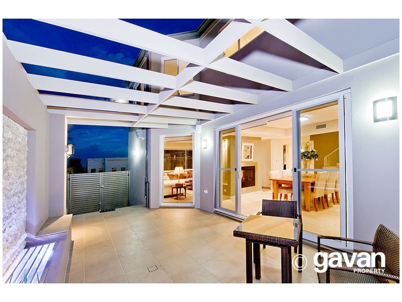 2 Marie Dodd Crescent, Blakehurst NSW 2221