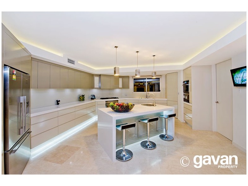 2 Marie Dodd Crescent, Blakehurst NSW 2221