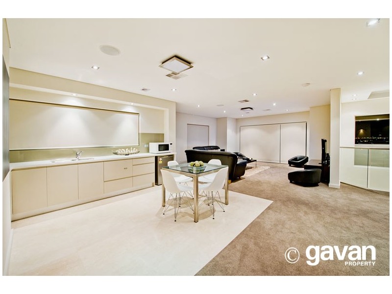 2 Marie Dodd Crescent, Blakehurst NSW 2221