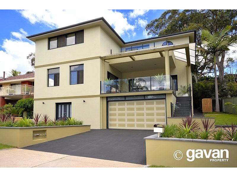 13 Ballanda Avenue, Lugarno NSW 2210