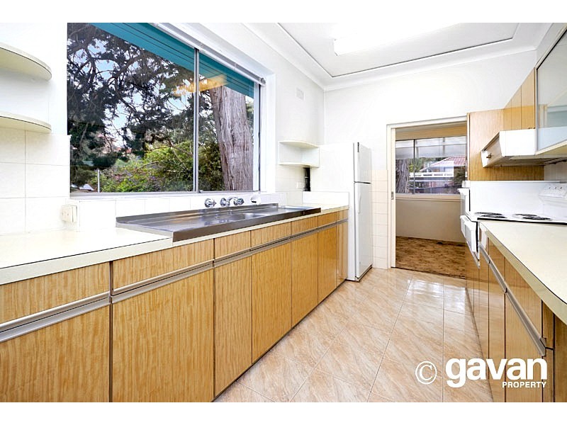 24 Neirbo Ave, Hurstville NSW 2220