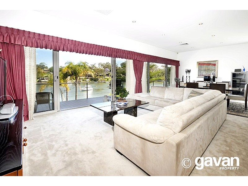 104 Morshead Drive, Hurstville Grove NSW 2220