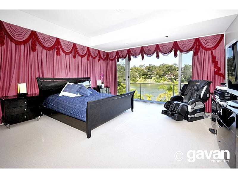 104 Morshead Drive, Hurstville Grove NSW 2220