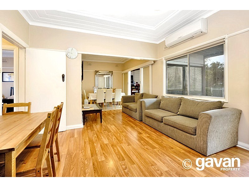 7 James Street, Blakehurst NSW 2221