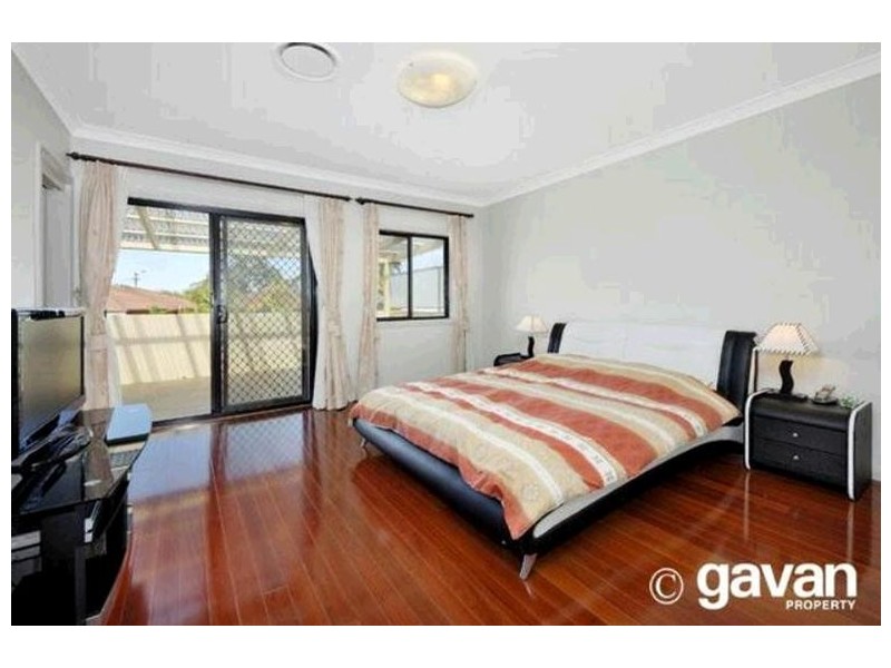 18 Belmore Road, Peakhurst NSW 2210