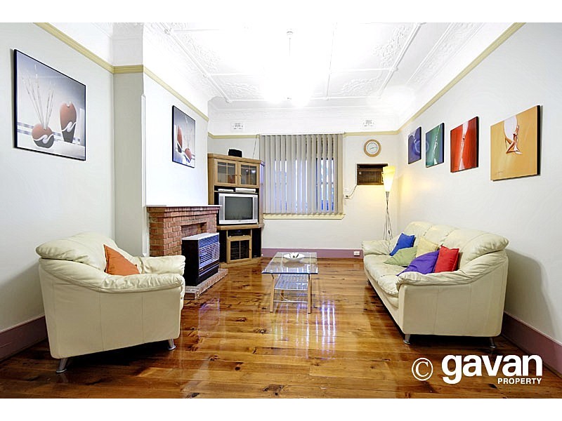 1 Greenacre Road, South Hurstville NSW 2221