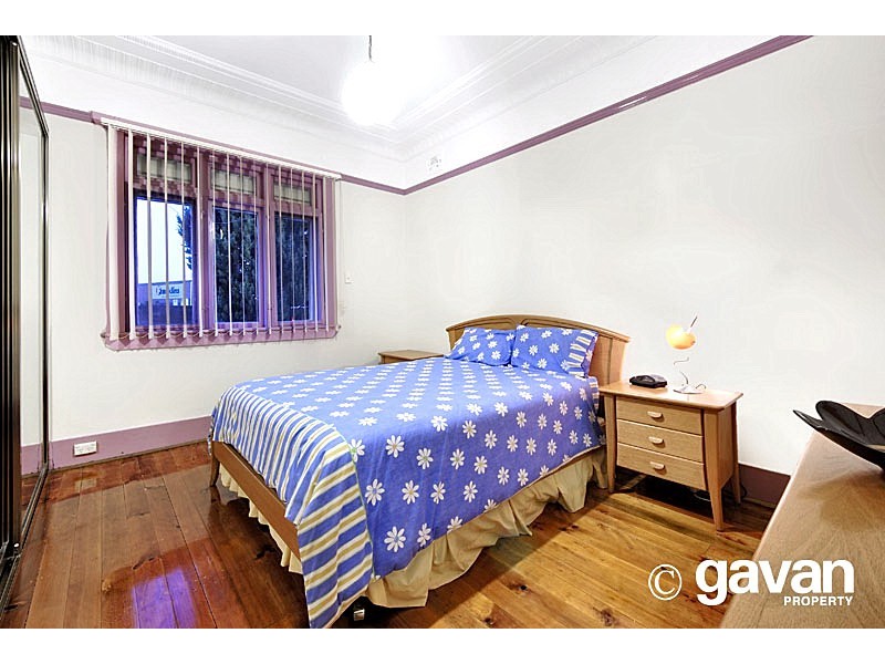 1 Greenacre Road, South Hurstville NSW 2221