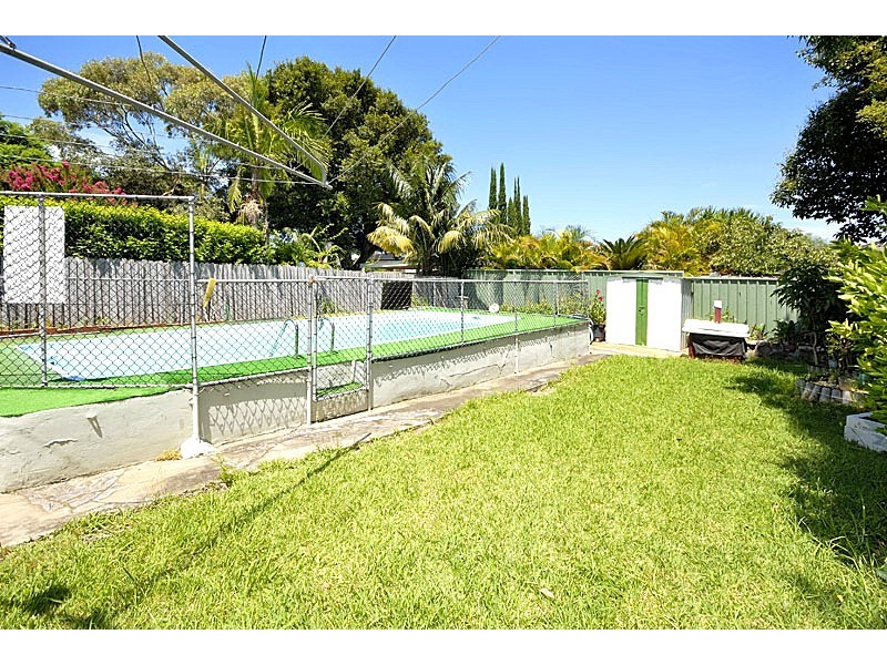 102 Hurstville Road, Hurstville Grove NSW 2220