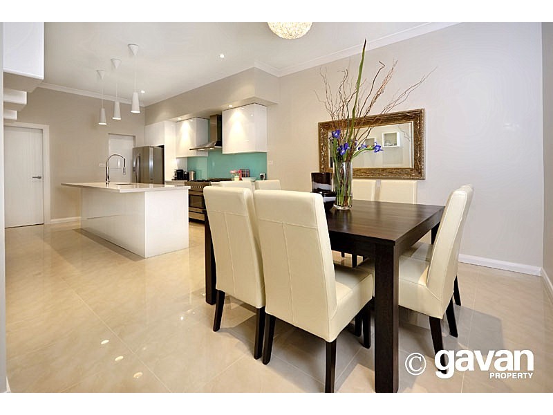 82 Hillcrest Avenue, Hurstville Grove NSW 2220