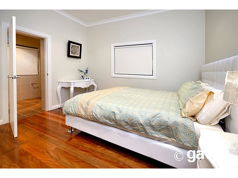 82 Hillcrest Avenue, Hurstville Grove NSW 2220