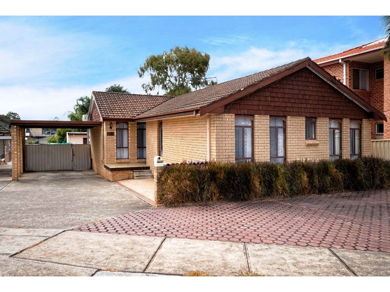 801 Forest Rd, Peakhurst NSW 2210