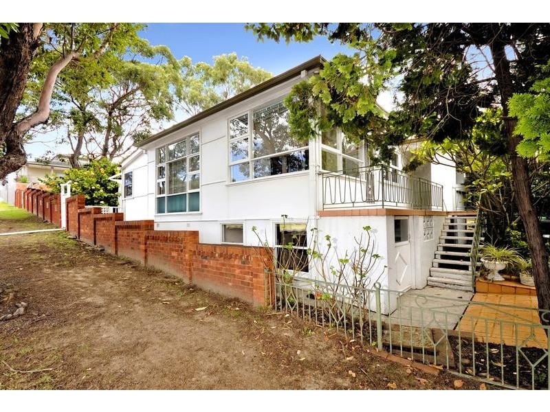 30 Lynwood St, Blakehurst NSW 2221