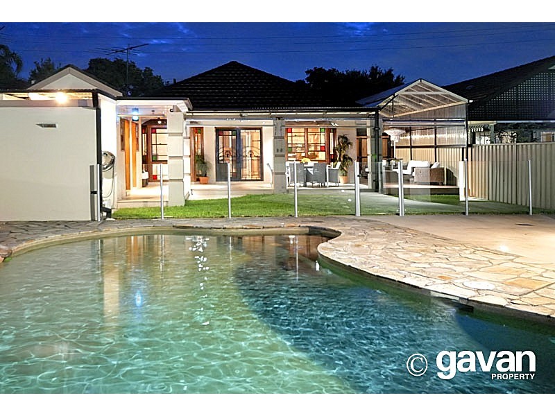 302 Gloucester Road, Beverly Hills NSW 2209