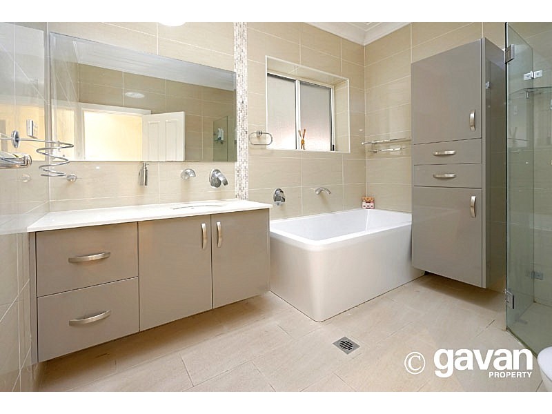 302 Gloucester Road, Beverly Hills NSW 2209