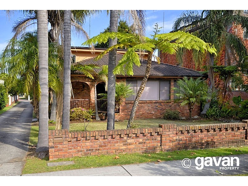 18 Merriman St, Kyle Bay NSW 2221