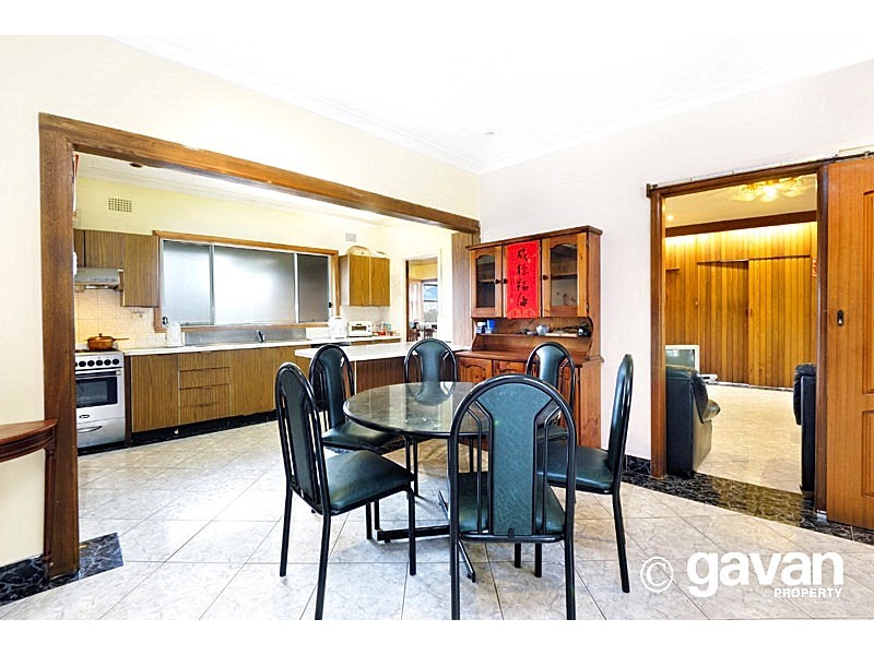 10 Lance Ave, Blakehurst NSW 2221