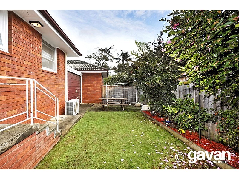 9/13 Mutual Rd, Mortdale NSW 2223