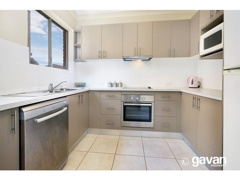 2/29 Martin Place, Mortdale NSW 2223