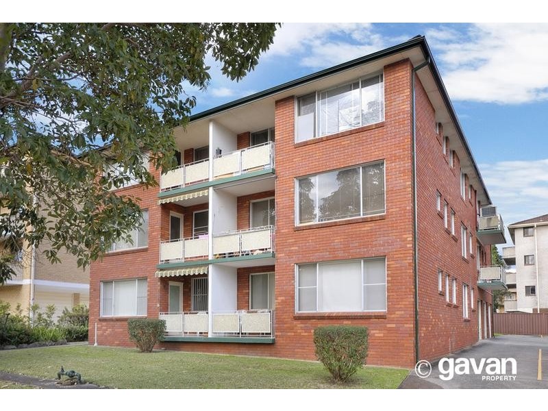2/29 Martin Place, Mortdale NSW 2223