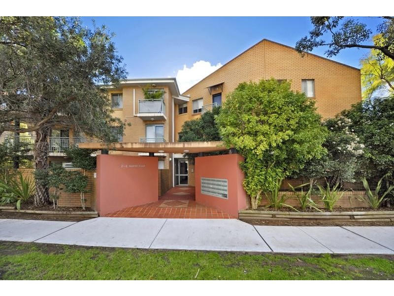 2/2-6 Martin Pl, Mortdale NSW 2223