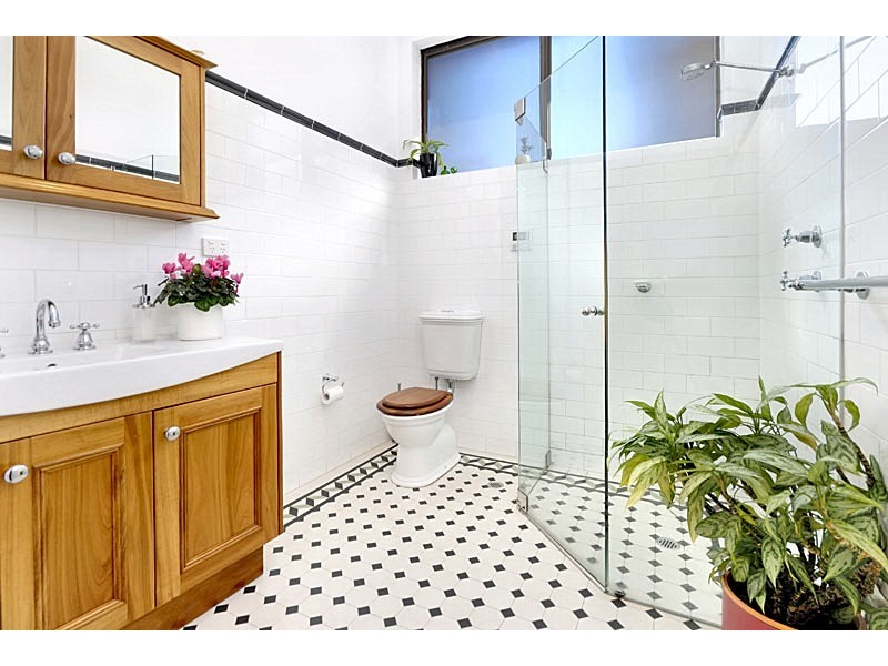 35 Neirbo Ave, Hurstville NSW 2220