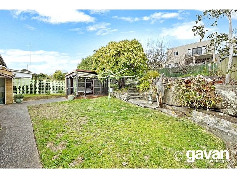 12 Morshead Dr, Connells Point NSW 2221