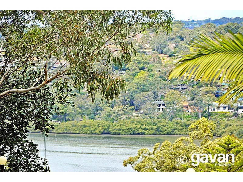 25 Lugarno Parade, Lugarno NSW 2210