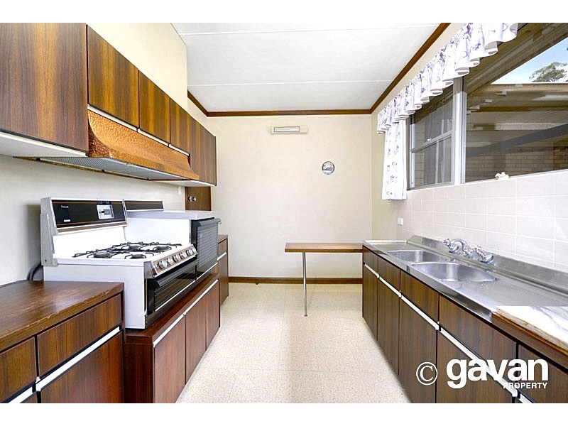 25 Lugarno Parade, Lugarno NSW 2210