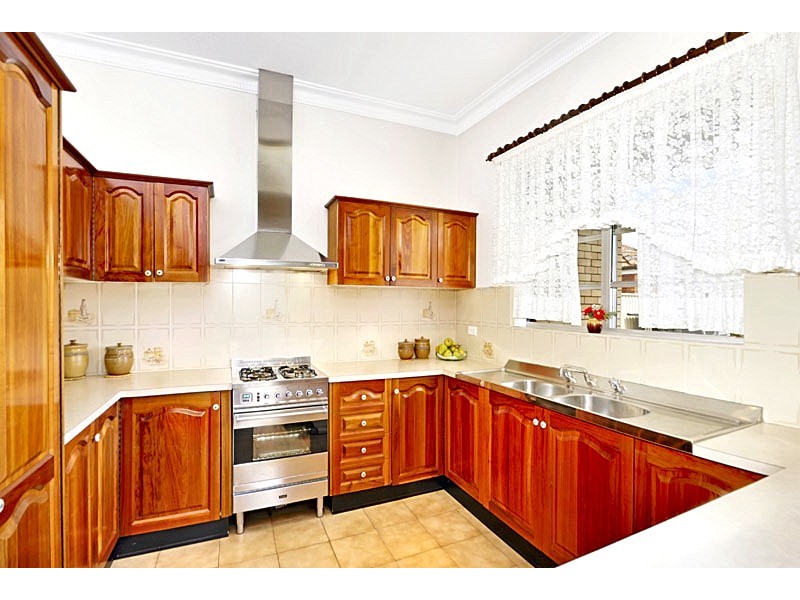 14 Westbourne Street, Bexley NSW 2207