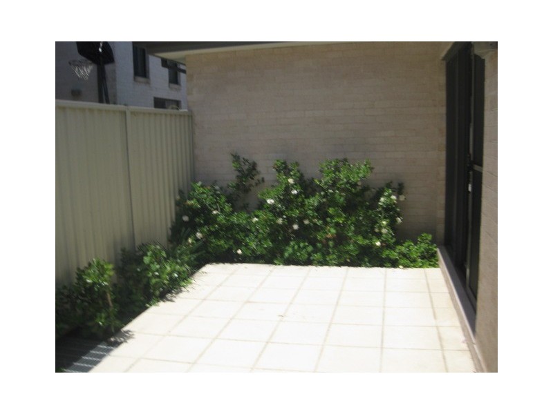 37 Boundary Road, Mortdale NSW 2223