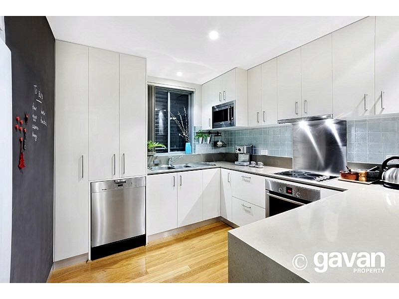 2/33 Martin Place, Mortdale NSW 2223